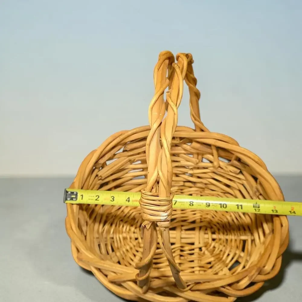 Vintage Wicker Willow Gathering Basket 14.5